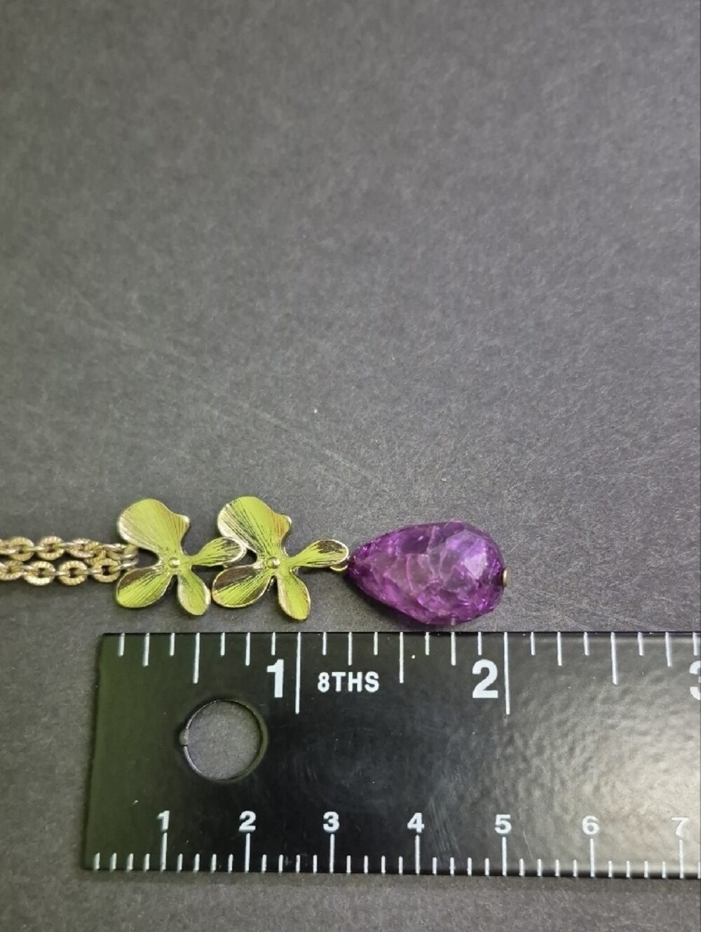 SAQ Avon Floral Pendant 16" In. Necklace with Purple Crackle Teardrop Pendant - Picture 4 of 4